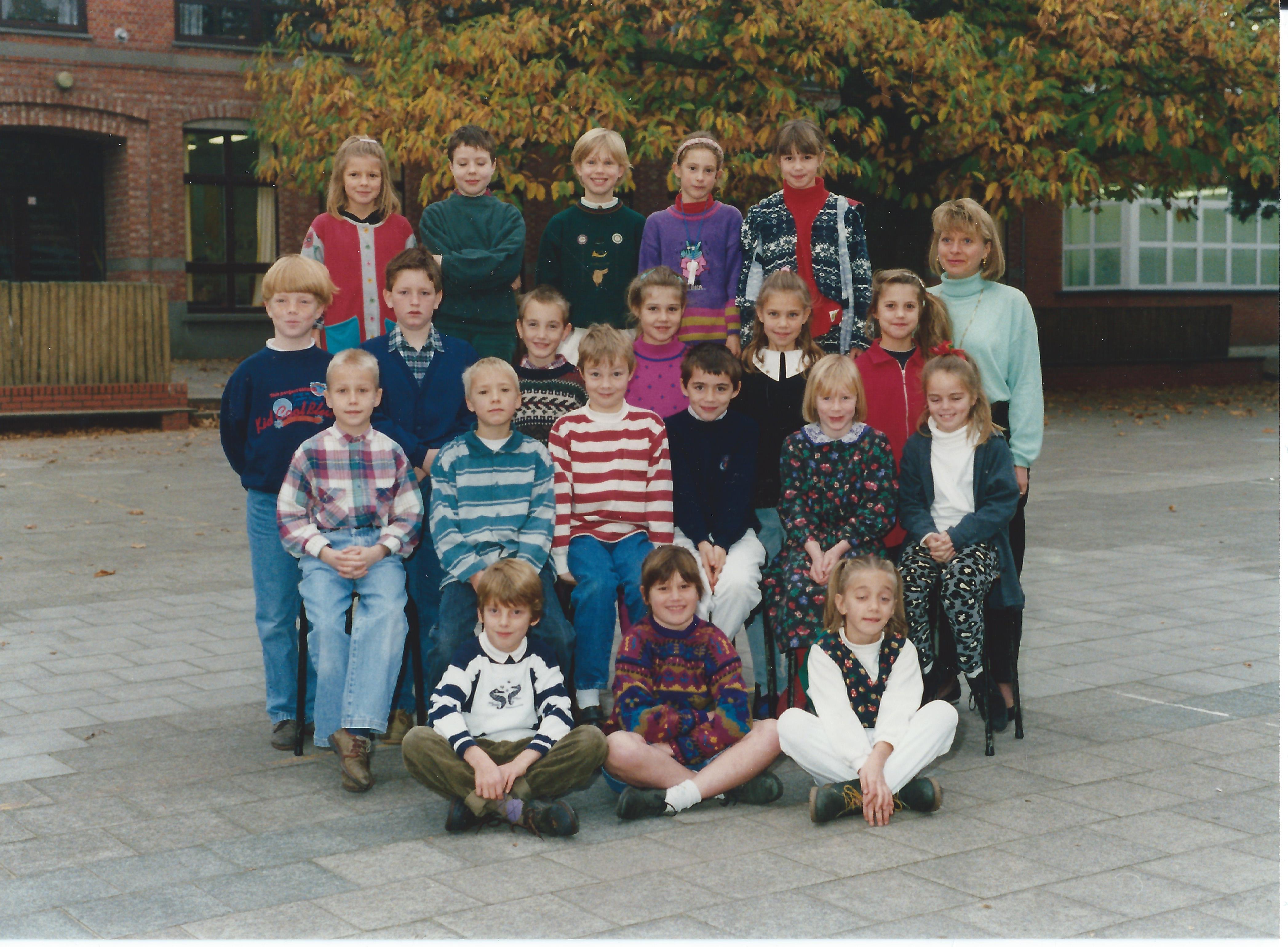 1993-1994 klasfoto 3e leerjaar Gonnie Brughmans,Sint Martinusschool, Vrije Gesubsidieerde School, Lindedreef 18 .jpg
